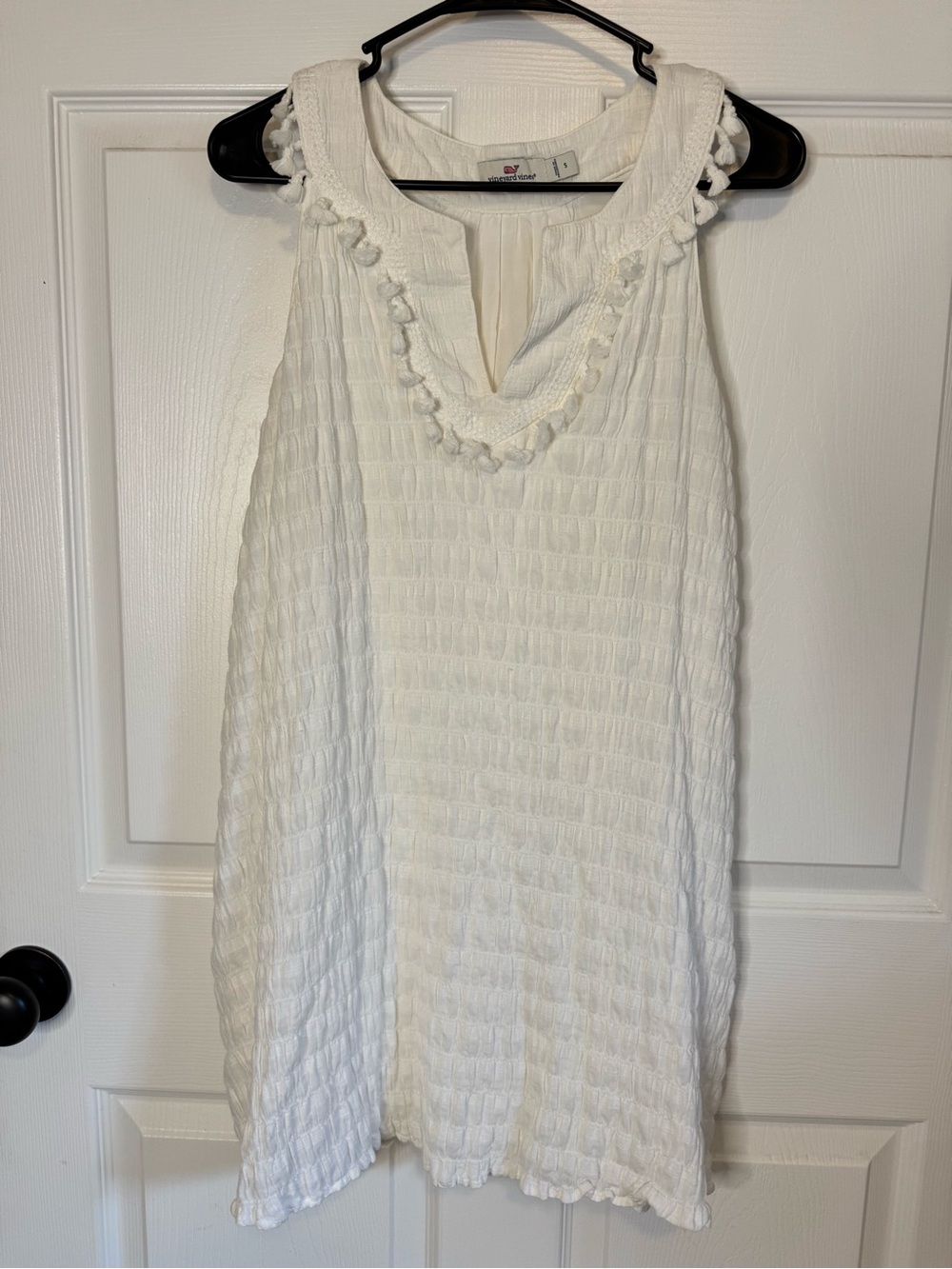 Vineyard Vines White Sleeveless Dress with Pom Detail